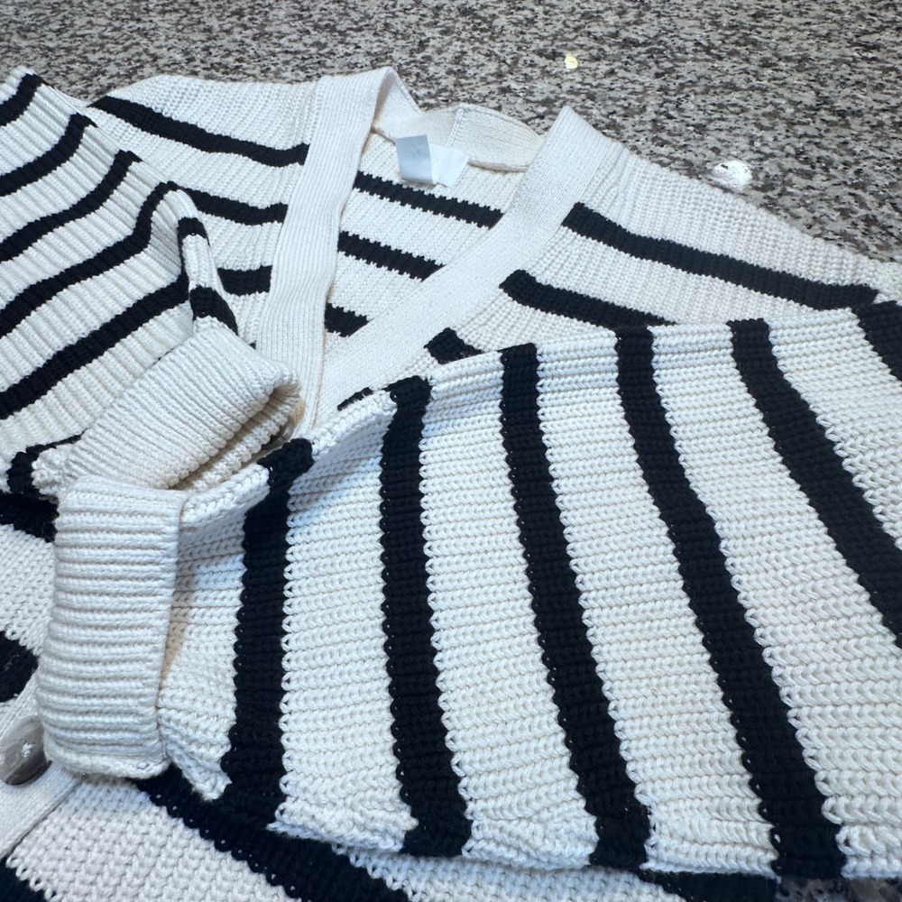 H&M Striped Knit Cardigan Cream Black V Neck Button Front Long Sleeve Women M - Picture 7 of 10